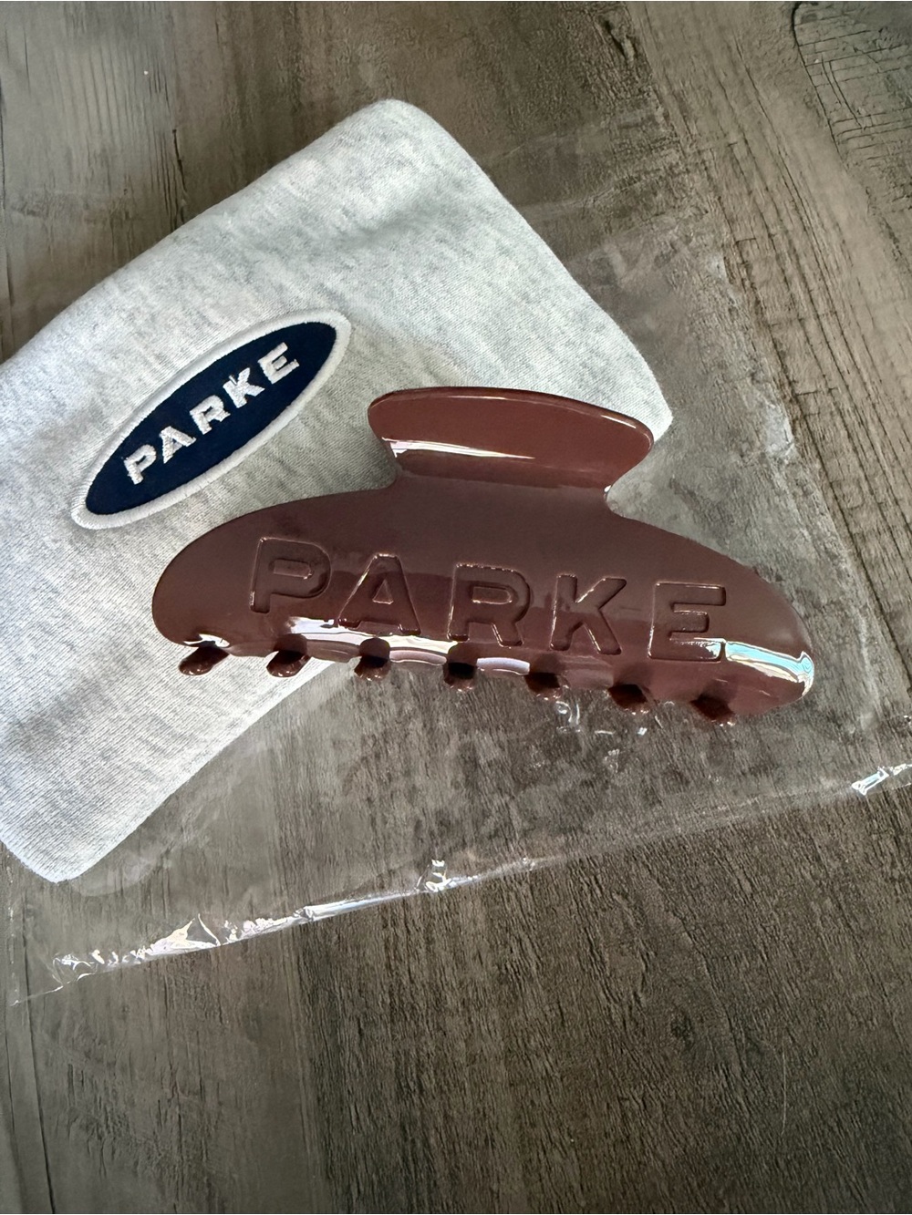 NEW PARKE Claw Clip *Mocha*